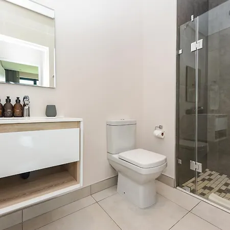 Sandton Gate Luxury Apartments Johannesburg Exterior photo